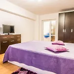 City Center Bulevard Unirii Spacious Apartmán *